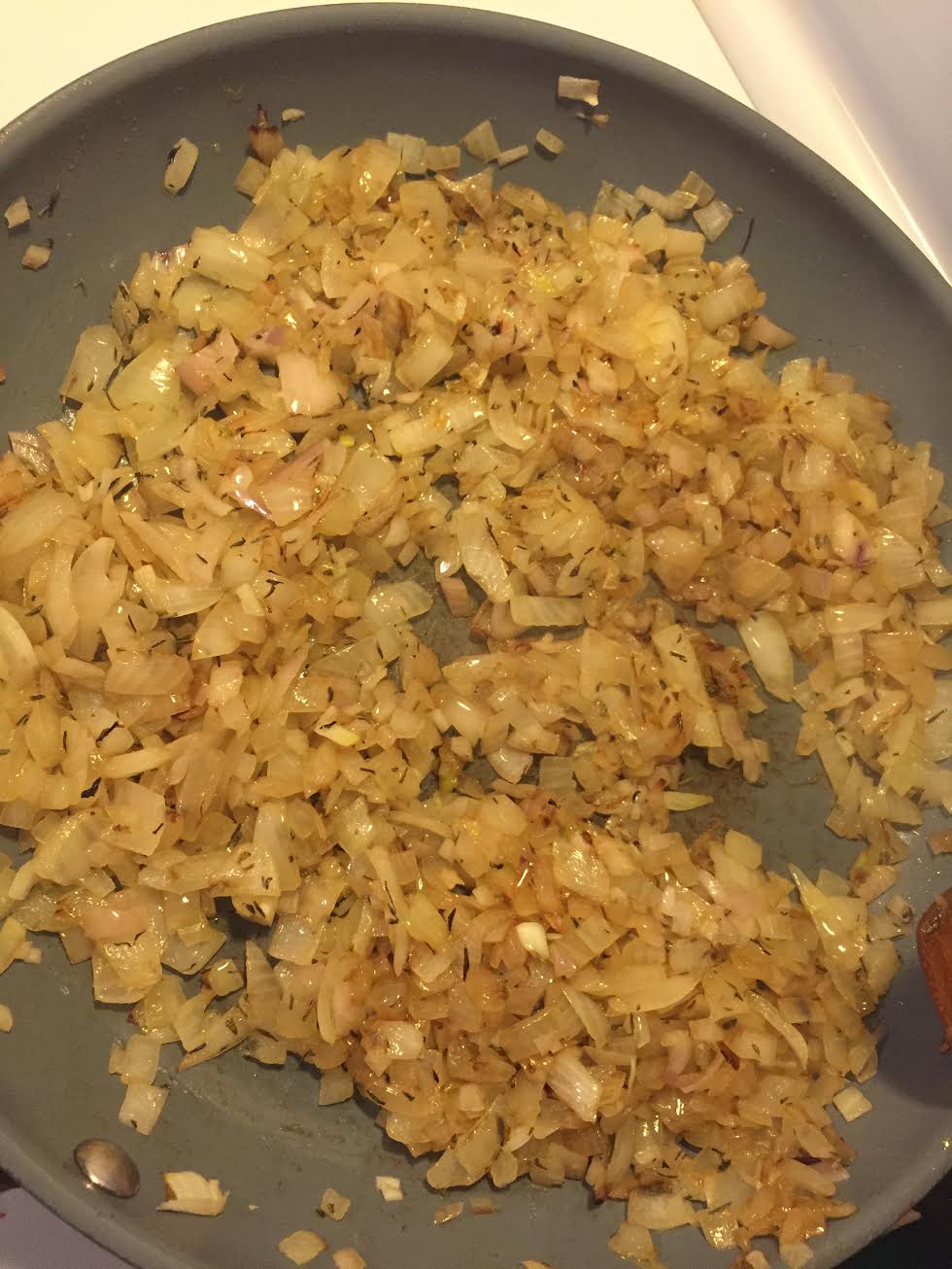 carmelized-onion-dip-onions